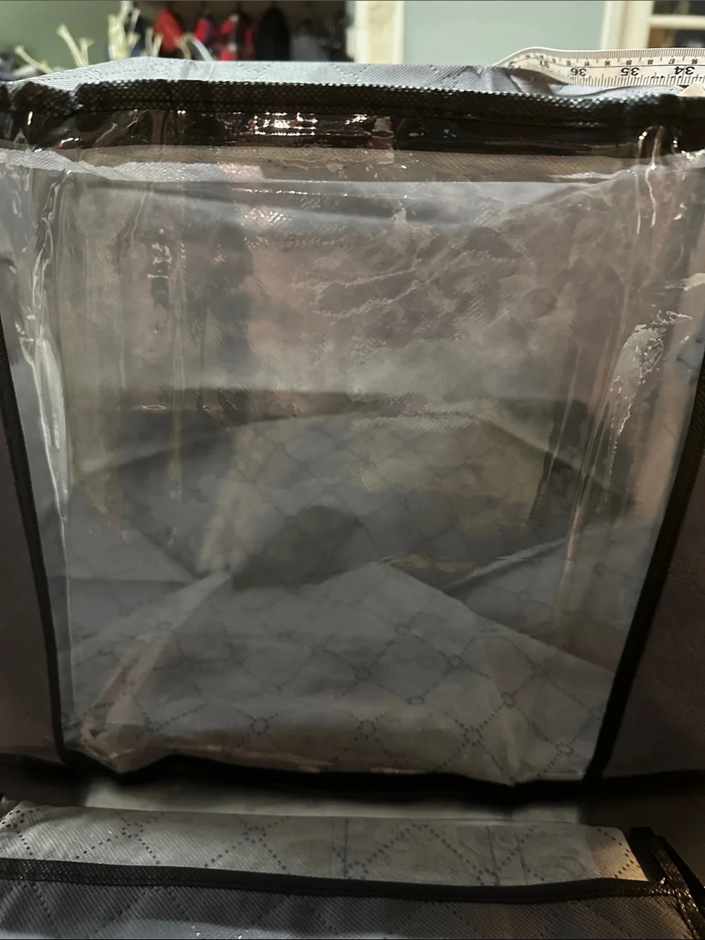 Blanket/clothing Storage with Window. Bag 12x24, two double way zippers.